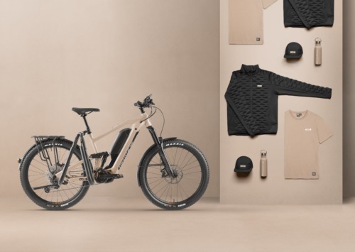 Moustache E-Bike Sideview and some Clothes product picture